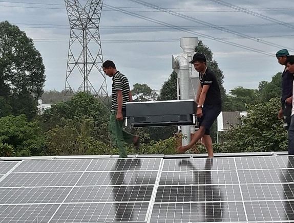 Thi công điện năng lượng mặt trời - Chi Nhánh Kỹ Thuật Viettel Bình Dương - Tổng Công Ty Cổ Phần Công Trình Viettel